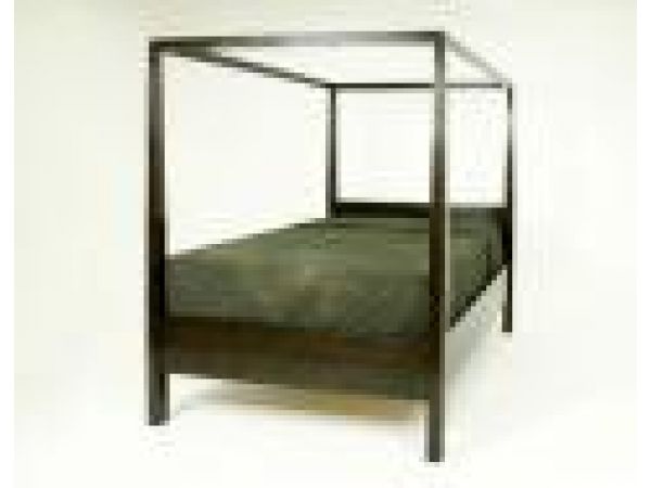 2992 Canopy Bed