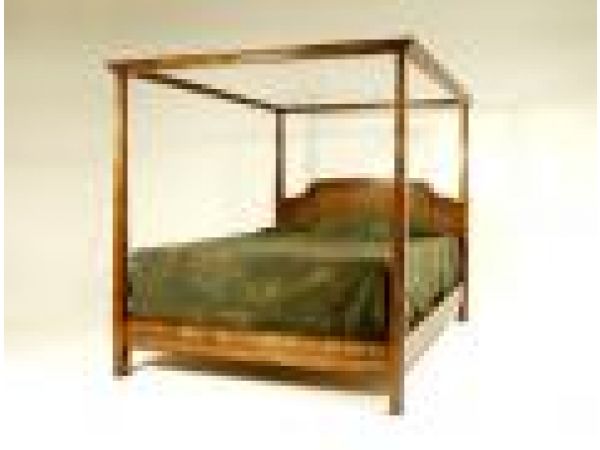 8788 Canopy Bed