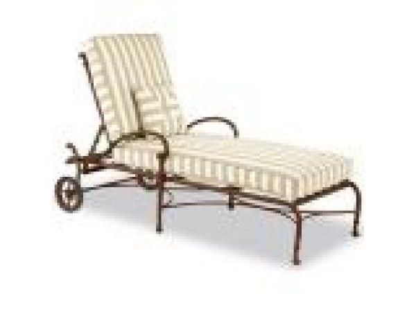 Charlemagne Chaise Lounge