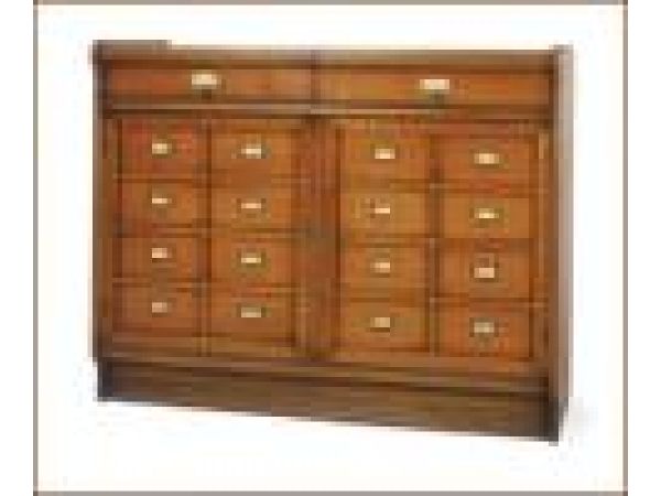 Dickens Cabinet