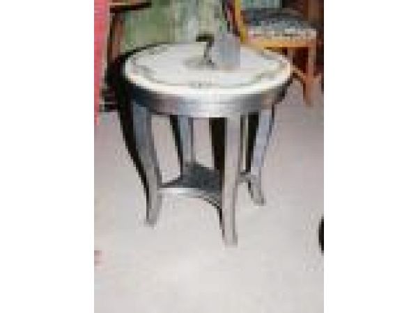 01- 7763 Side Table