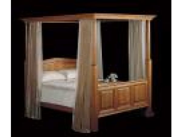 Tuscan Four-Poster Bed with Crown Molding