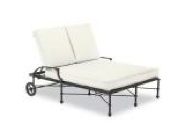 Mithos Double Chaise Lounge