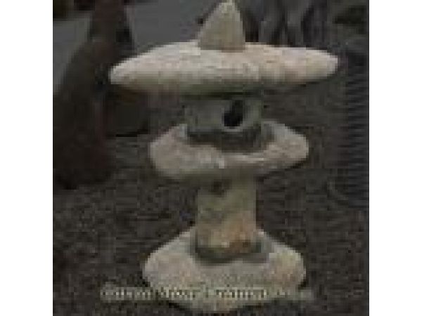 LAN-N01, Natural River Rock Pagoda Lamp