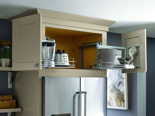 Base Cabinet Pullout - Omega Cabinetry Cabinet Interiors