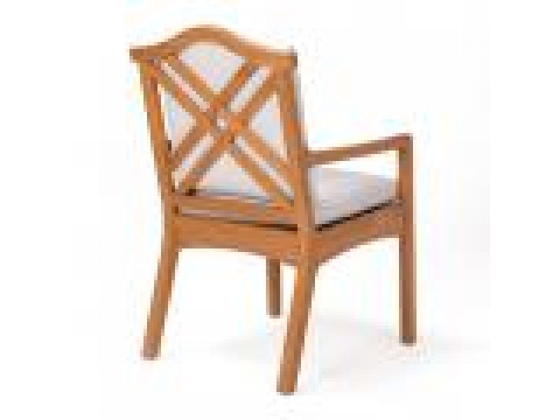 Hepplechip Dining Chair w/ cushions
