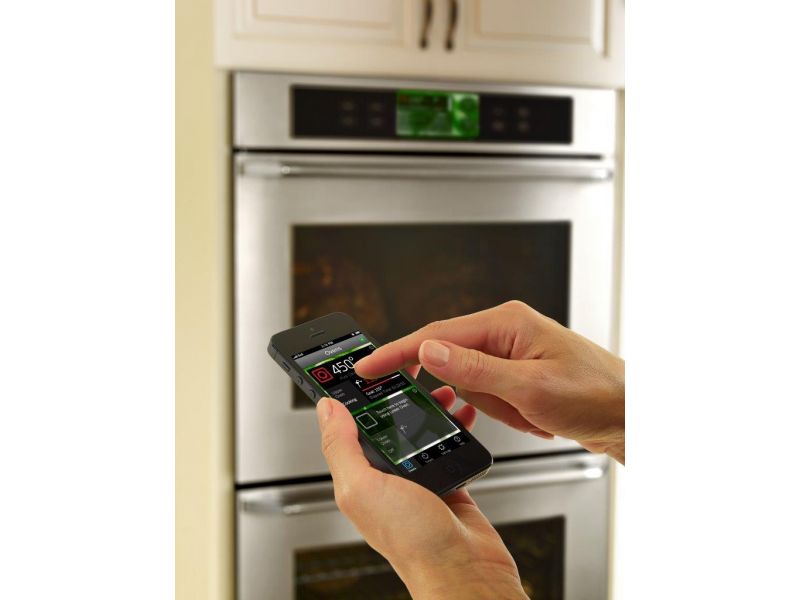 The Discovery iQ Wall Oven