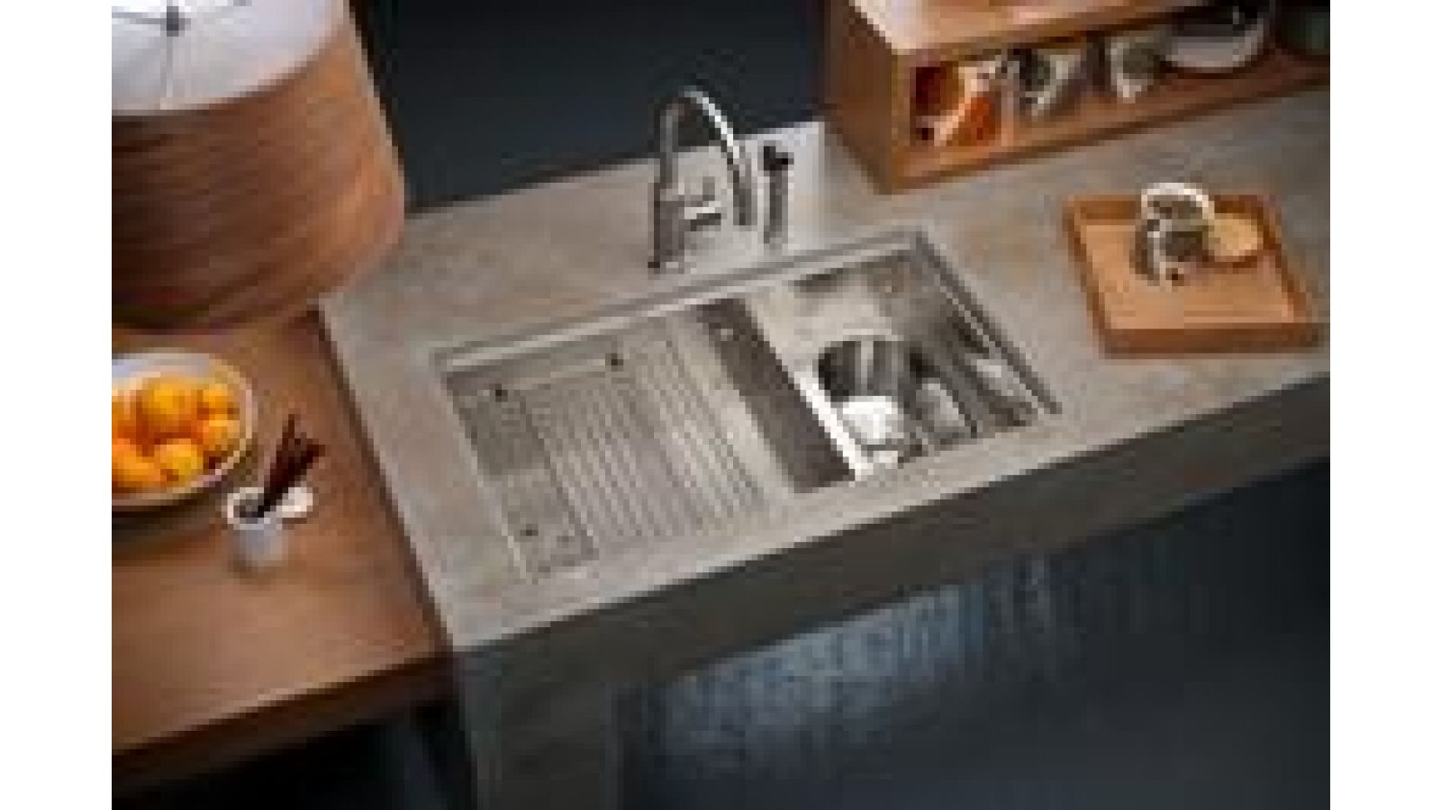 Cascade Compact Sink by Fu-Tung Cheng