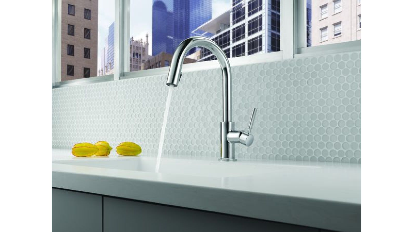Solna Pull-Down Kitchen Faucet