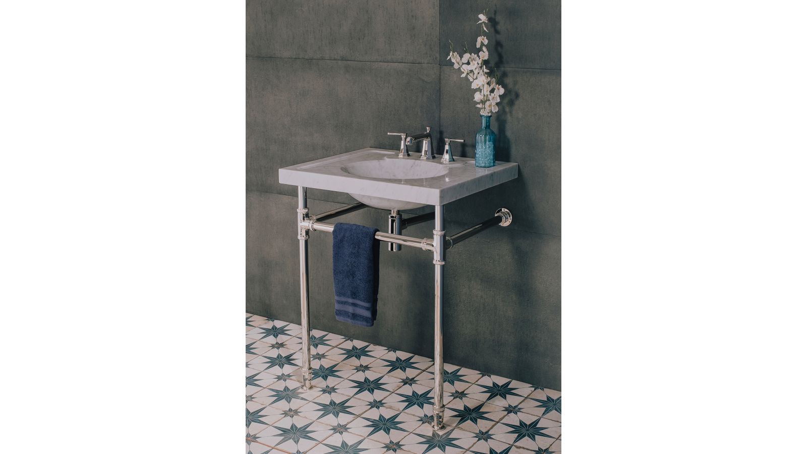 Vintage Washbasin with Elemental Facet Legs with Crossbar