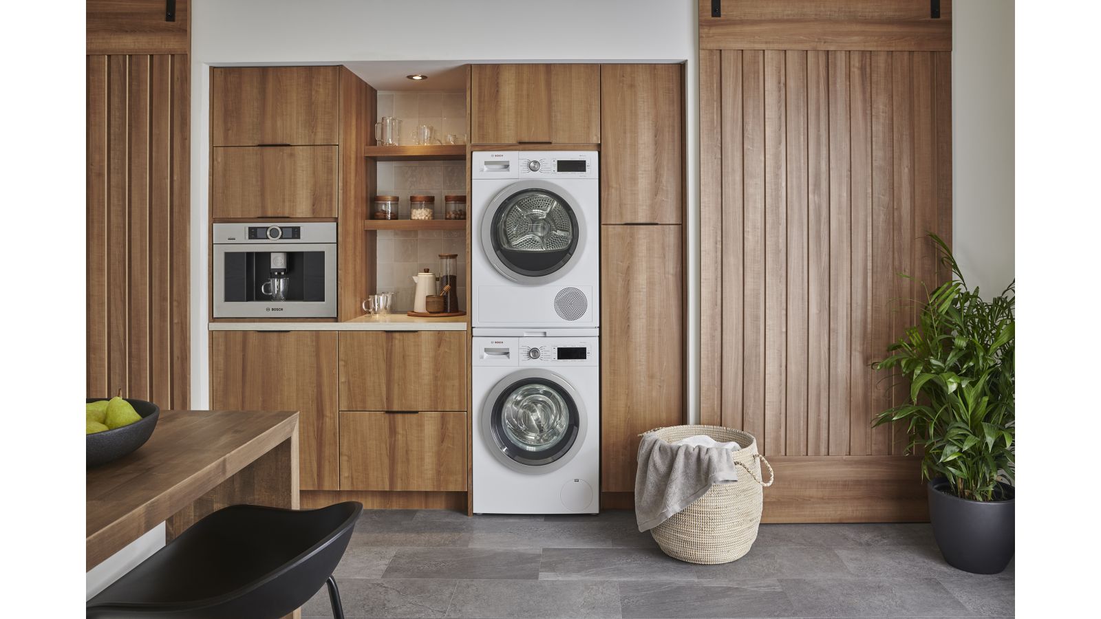 Bosch 500 Series laundry pair with heat pump drying technology