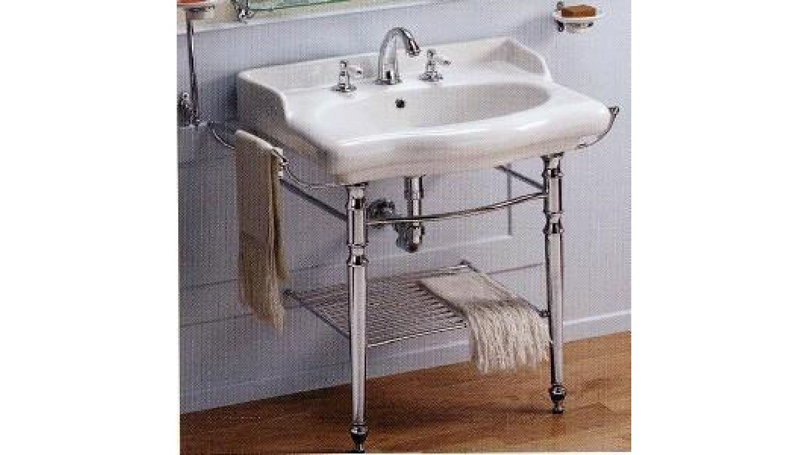 Magica Pedestal Sink