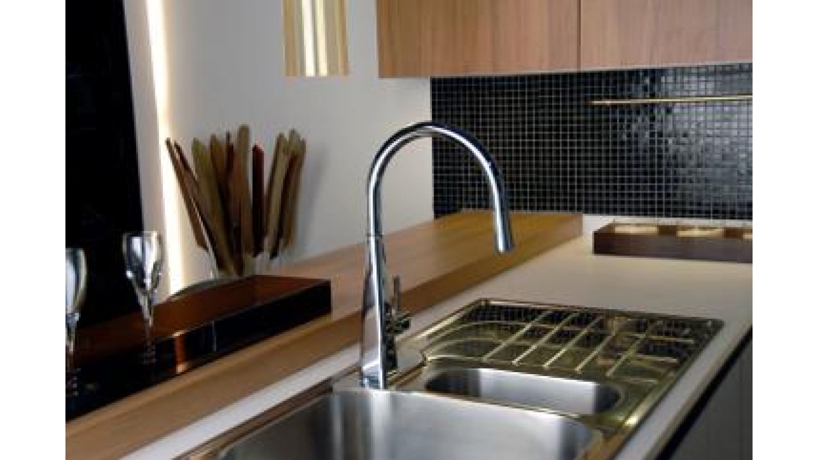 Natalia Kitchen Faucet with Pull Down Spout