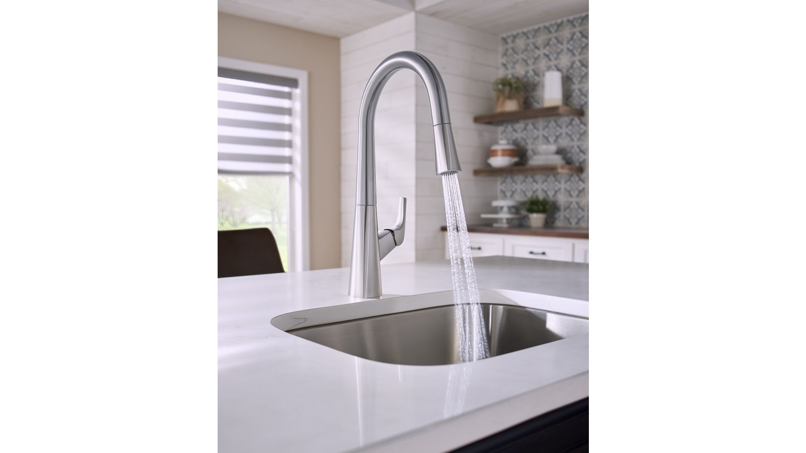 Vaughn™ Single Handle Pull-Down Kitchen Faucet