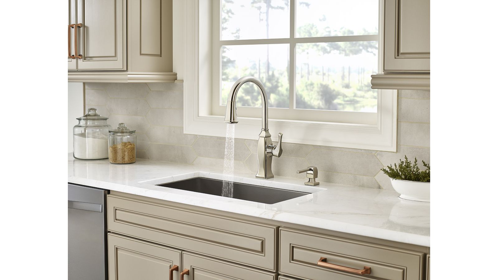 Briarsfield Pull-Down Kitchen Faucet