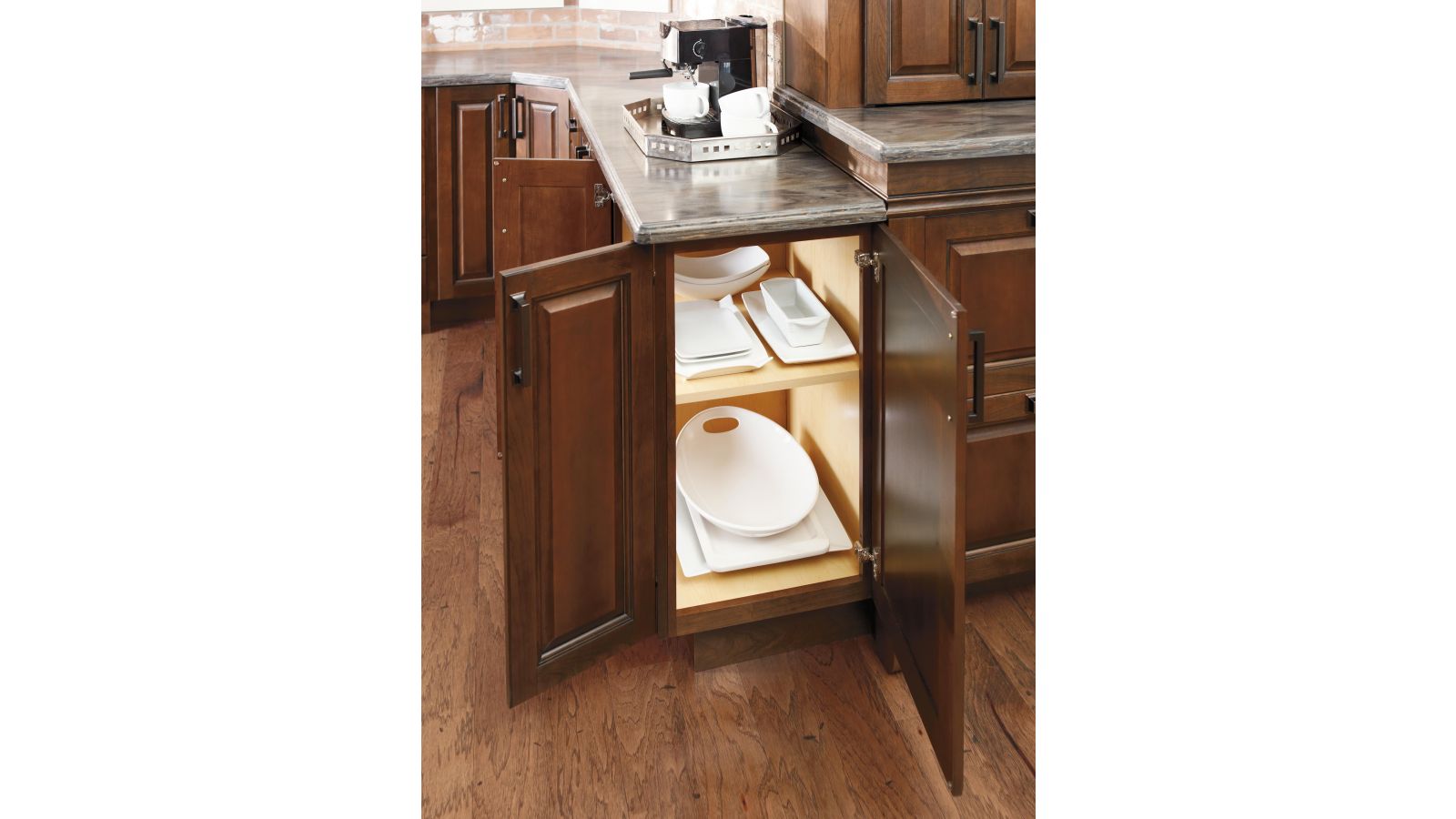 Diamond Cabinets Face Frame and Door-on-end option