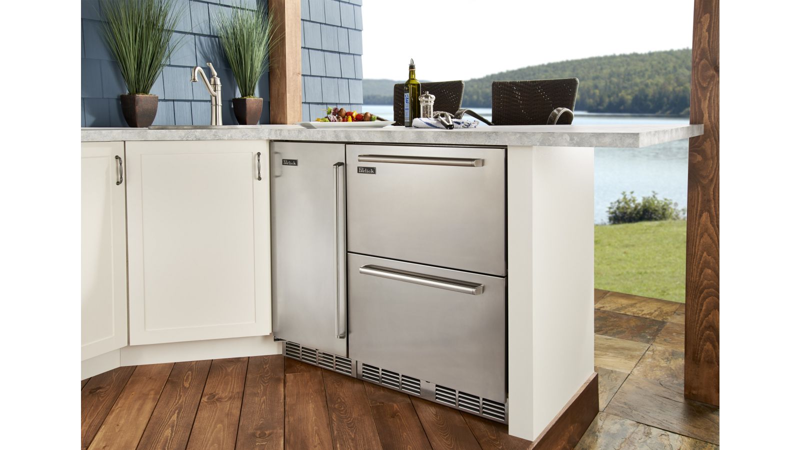 Perlick Outdoor 24 Dual-Zone Refrigerator/Freezer Drawers