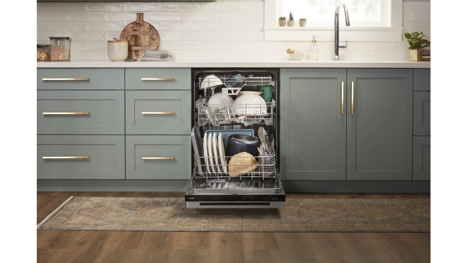Whirlpool® Fingerprint Resistant Quiet Dishwasher with 3rd Rack & Large Capacity