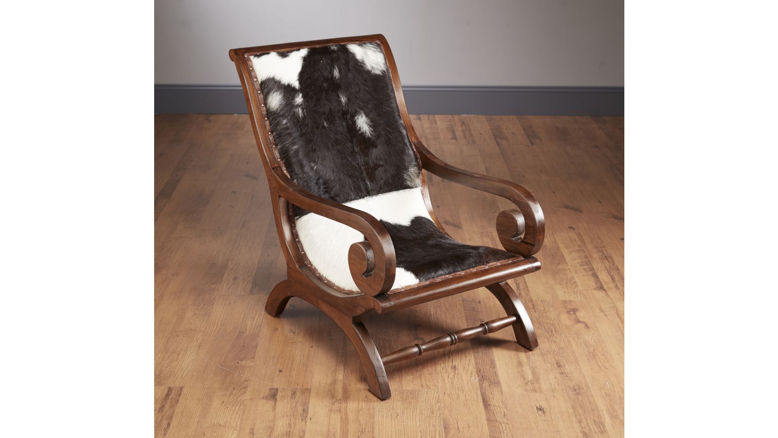43315-HI Cowhide Upholstered Leisure Chair