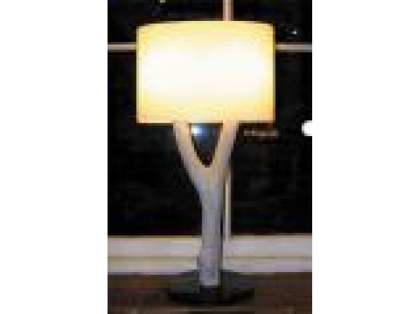 Madara Table Lamp