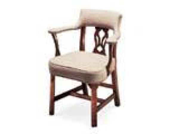 4402-000 Arm Chair