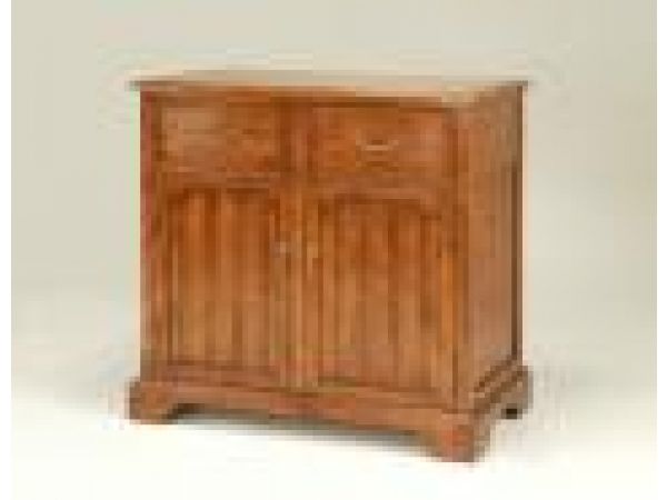 8741 Small Sideboard
