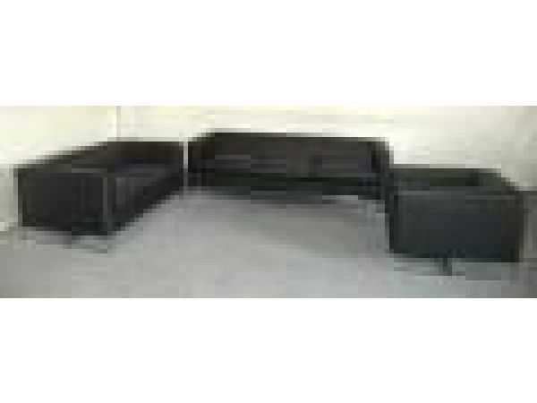 SL 210 Black, Modern Leather Sofa