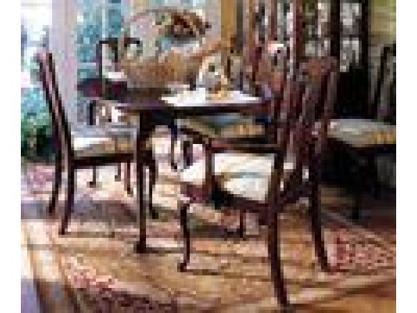 1101_1 Oval Dining Table