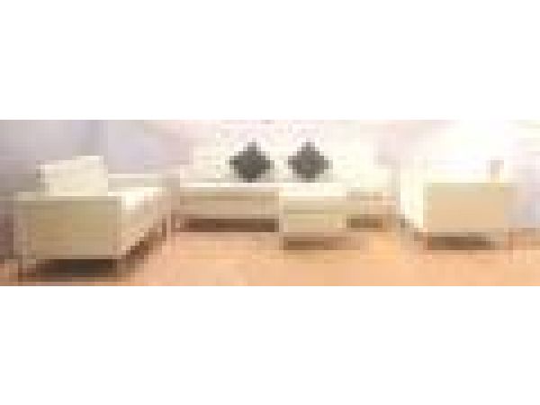 SL 152 White, Leather Sofa