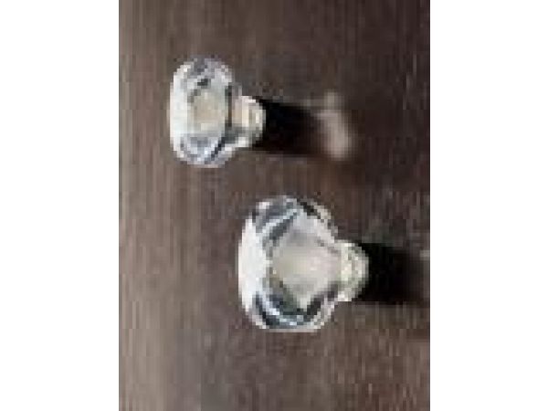 Barbara Barry Crystal Drawer Pull, large (1 each)