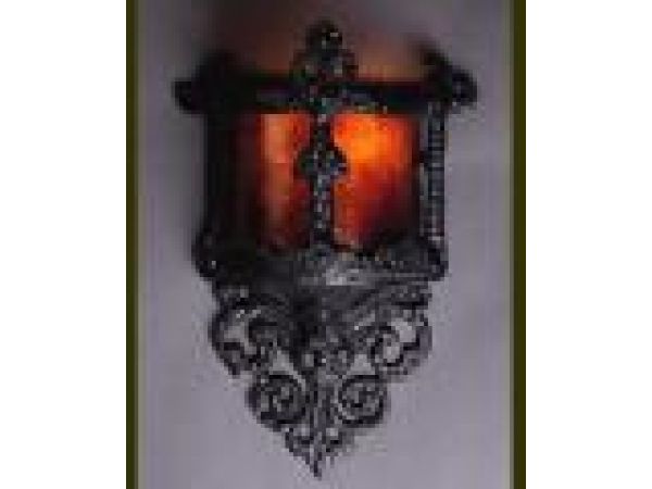 LF100 Small Gothic Sconce