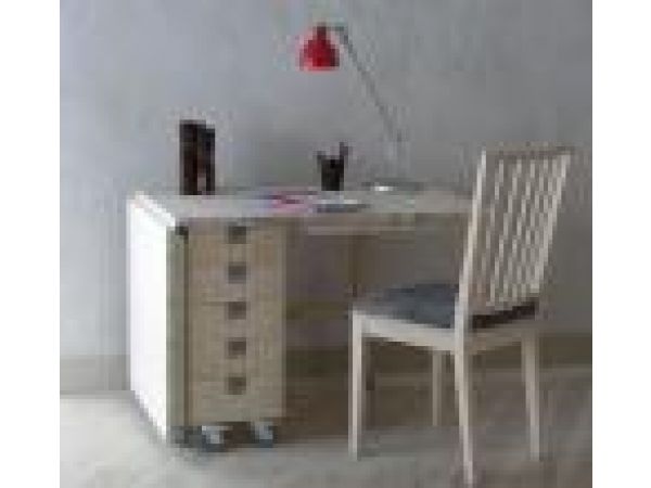 Boge desk with Frojel chair
