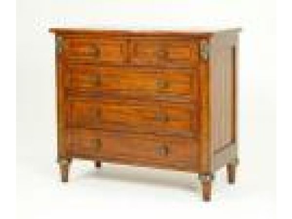 9433 Chest of Drawers