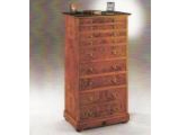 01- 758M Chest Of Drawers