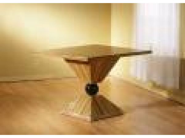 Vaso Table