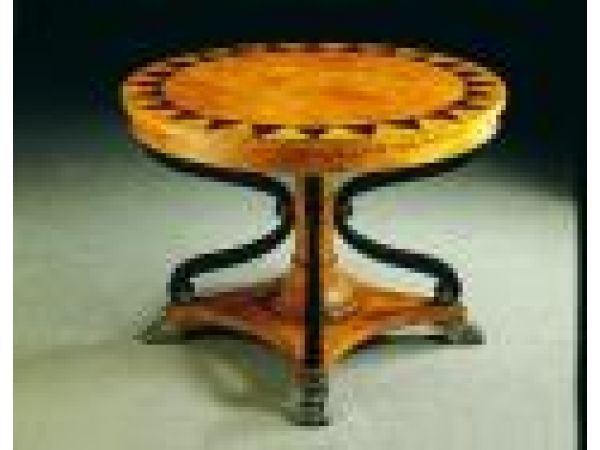 2374 - Regency-style circular table
