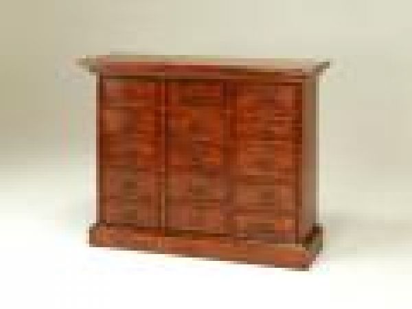 6067B Fifteen Drawer Dresser