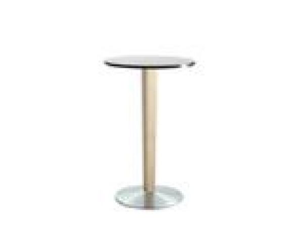 High table with centre leg