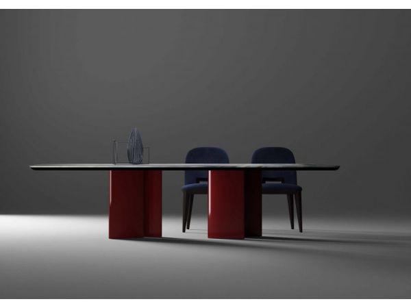 The tables according to Bartoli Design: sculptural and minimal, combine functionality and quality