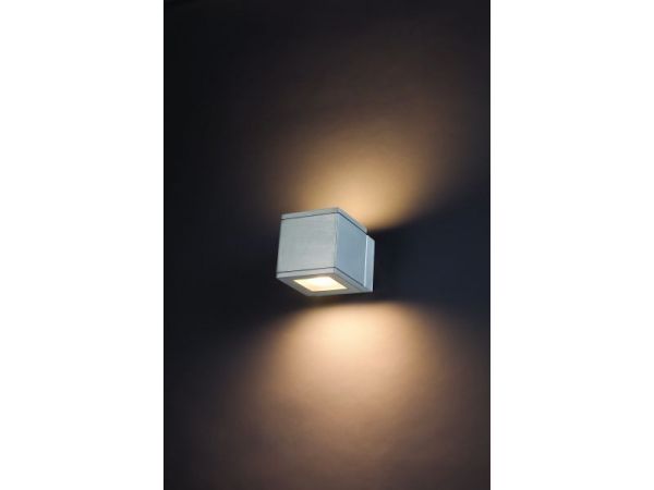 WAC Lighting Introduces Rubix LED Luminaire