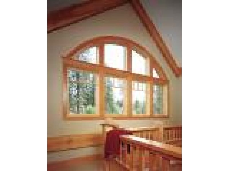 JELD-WEN‚ Wood Windows with AuraLast Wood