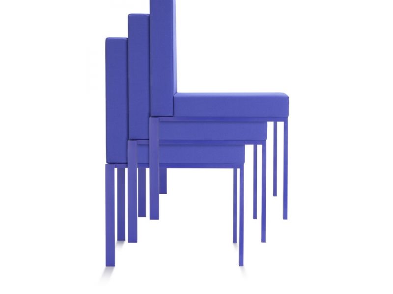 Oxymore chair