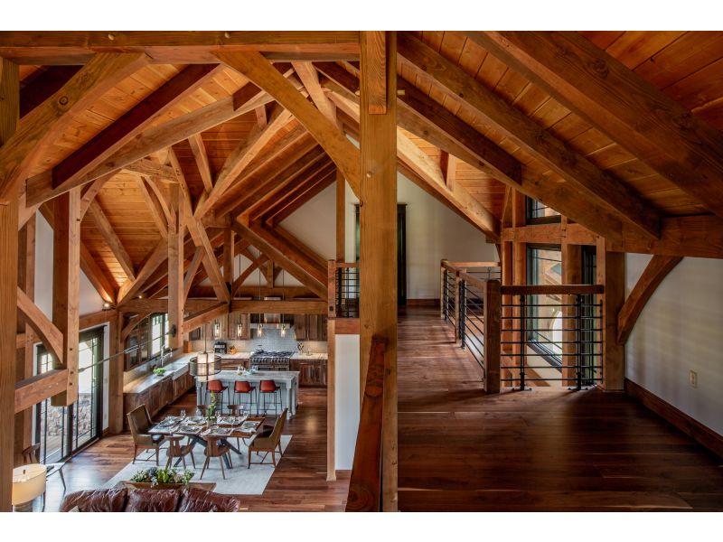 A Nature-Inspired Timber Frame Retreat in West Virginia