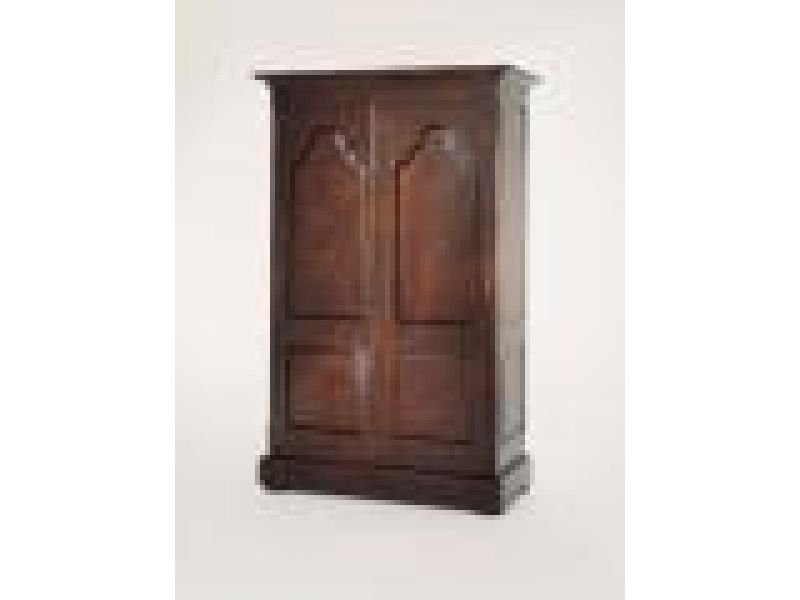6017 Armoire (Arched Doors)