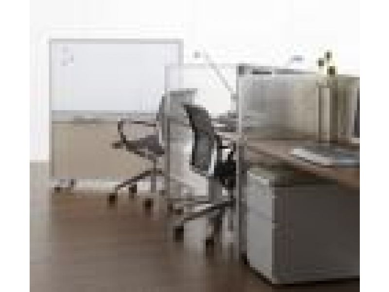 Freeform Freestanding Office System