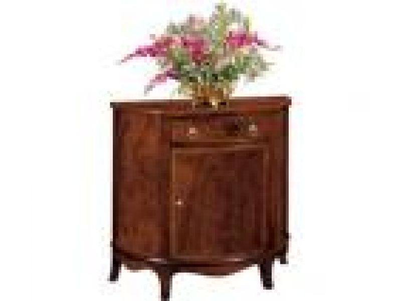 5738 Commode