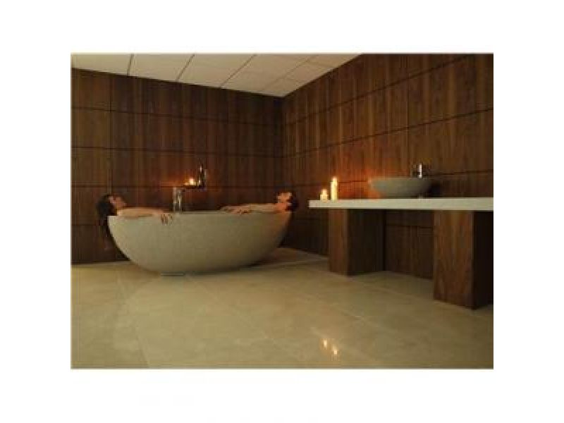 T & L Luxury Lifestyle Imperia Freestanding tub